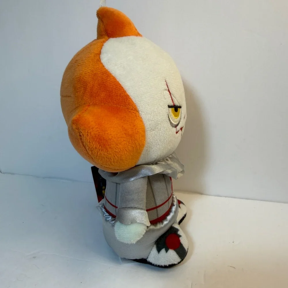 Funko IT Pennywise SuperCute Plushies Collectible Horror Plush 8 Inch NWT